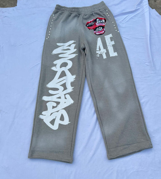 The Art of A Staydown Gray Sweatpants