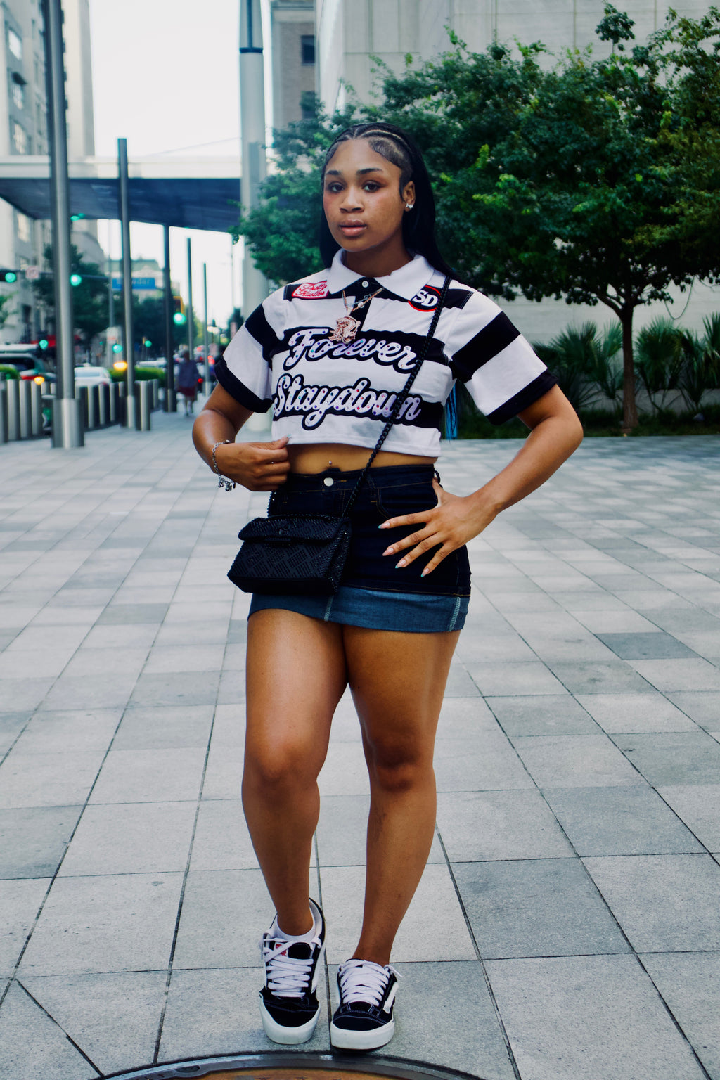 “Pretty girls love staydown” Black cropped polo