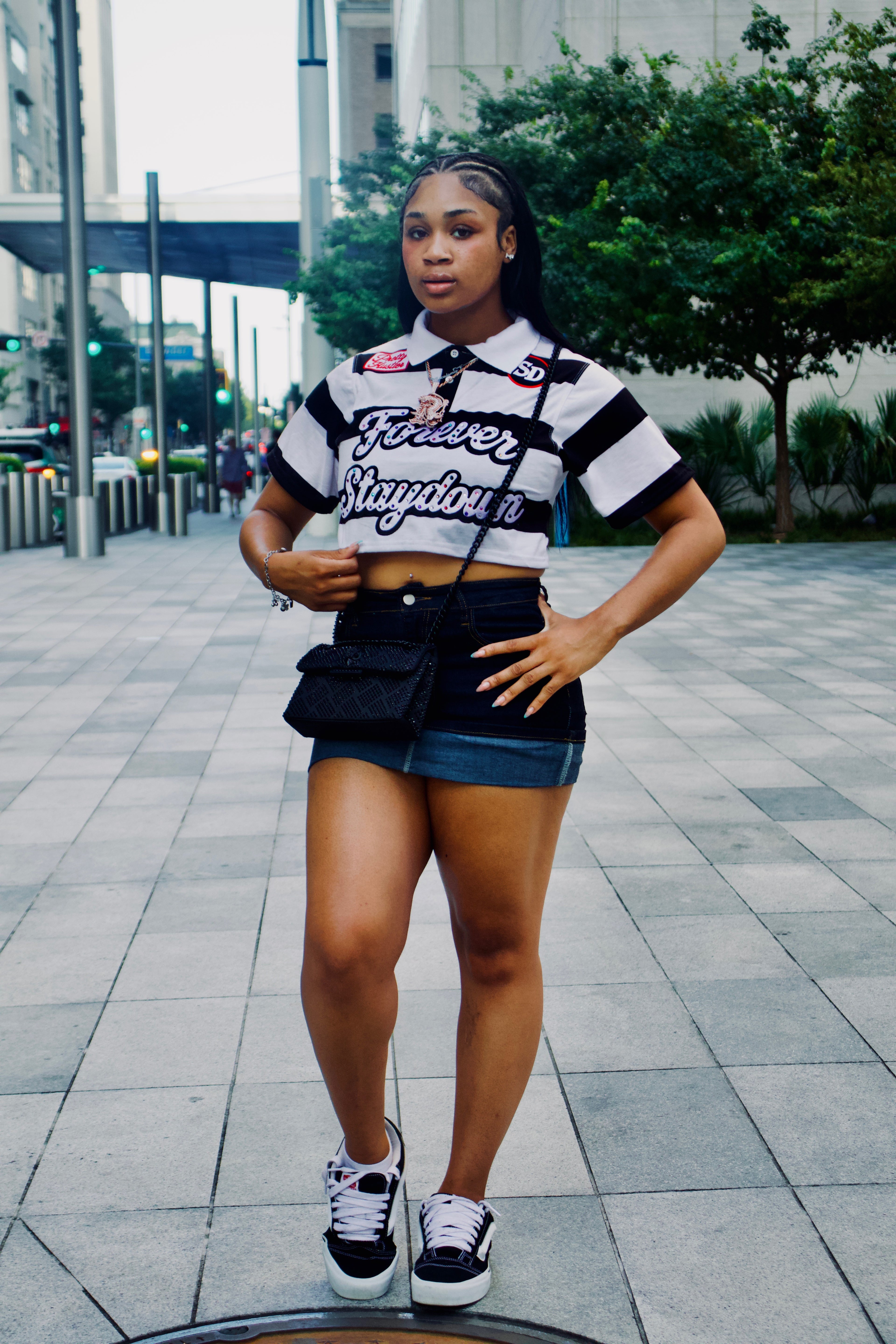 “Pretty girls love staydown” Black cropped polo